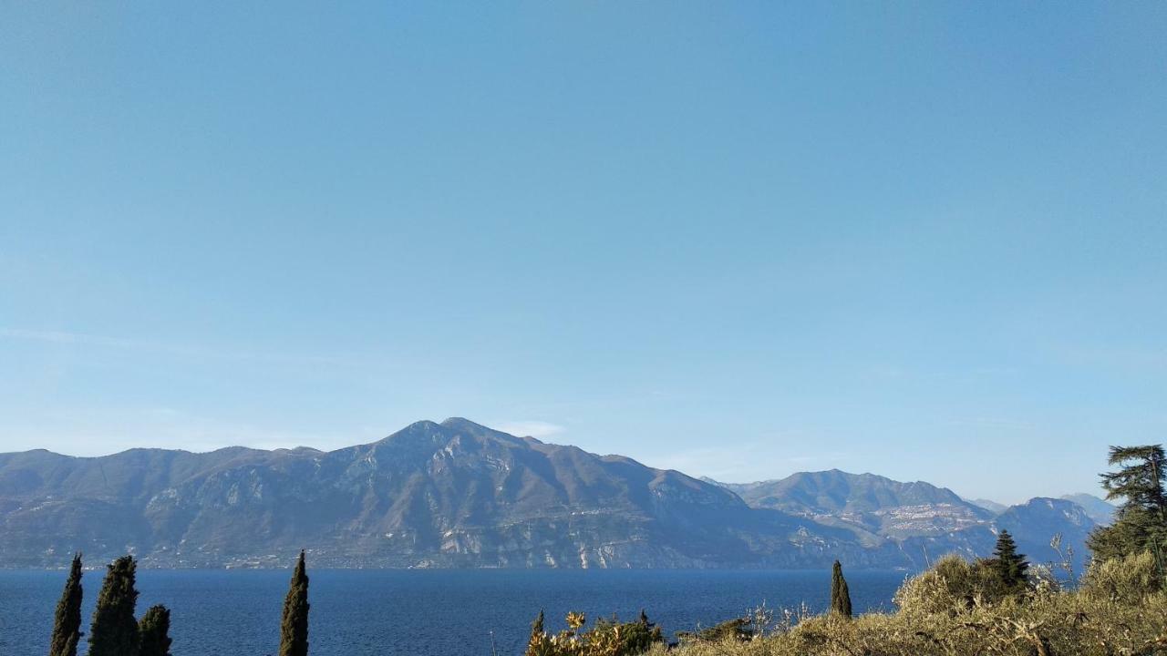 Villa Mery Torri Del Benaco Exteriör bild