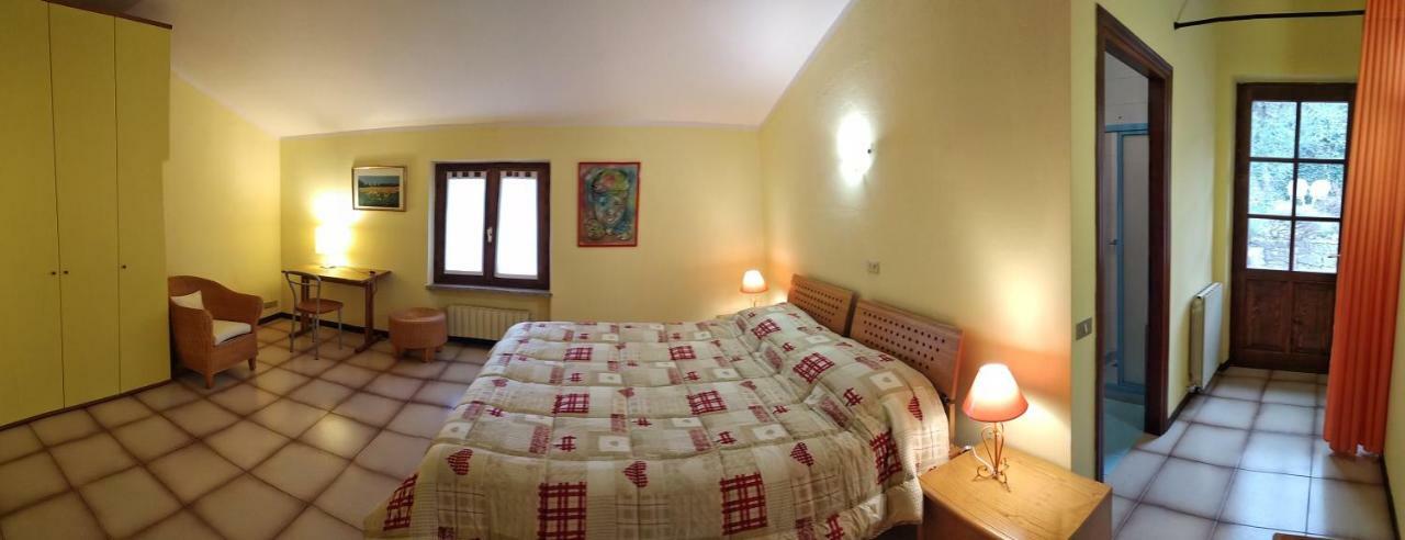 Villa Mery Torri Del Benaco Exteriör bild