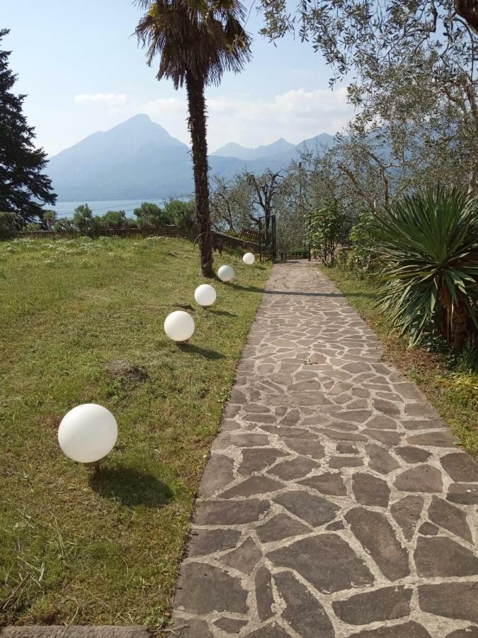 Villa Mery Torri Del Benaco Exteriör bild